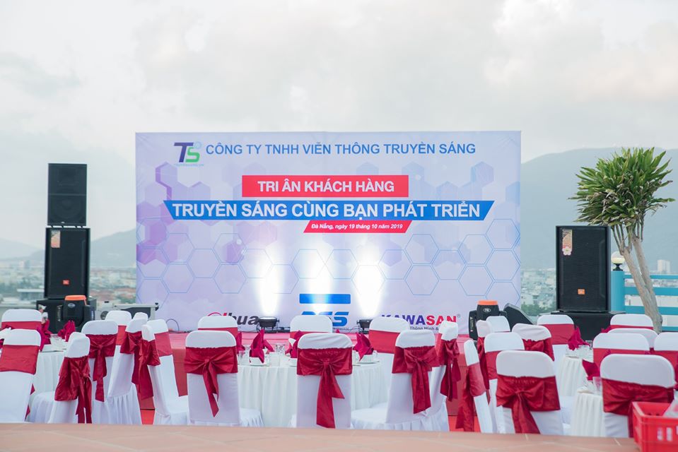 Tư vấn và báo giá tổ chức sự kiện chuyên nghiệp