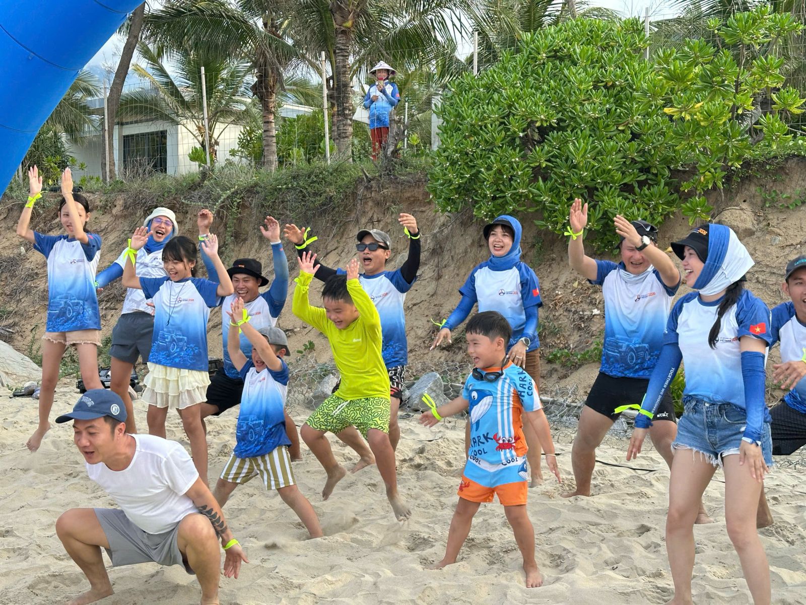 Team Building liên hoàn rèn luyện tinh thần đồng đội
