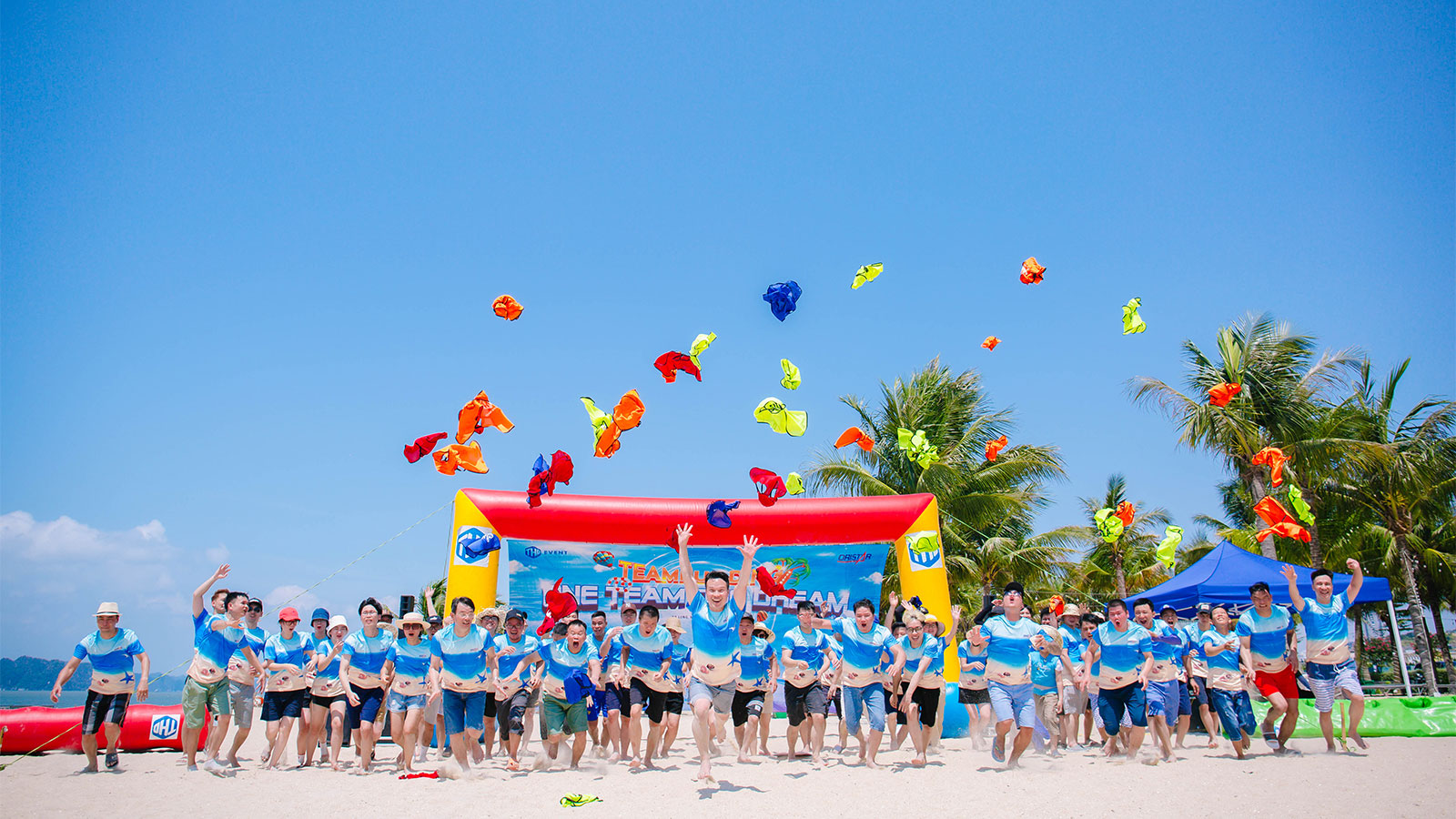 trò chơi team building biển