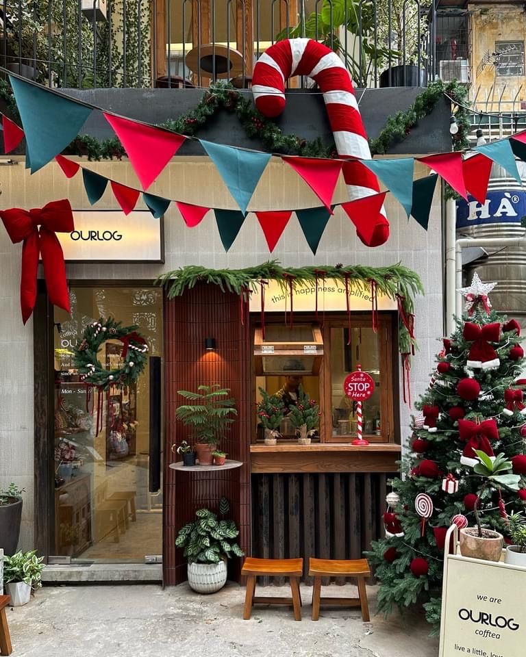 Trang trí Noel quán cafe Đà Nẵng – Hava Entertainment biến không gian quán lung linh, hút khách